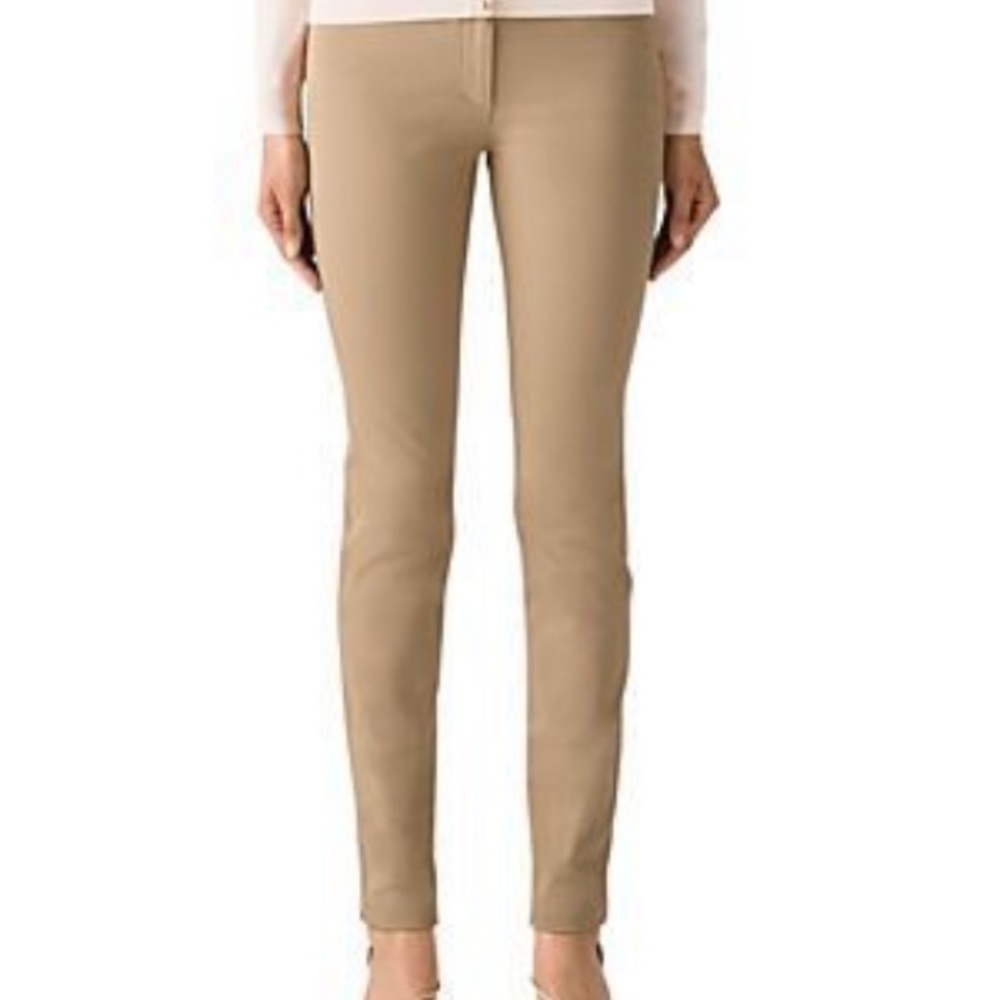 NWT ST. JOHN TAN SKINNY JEANS